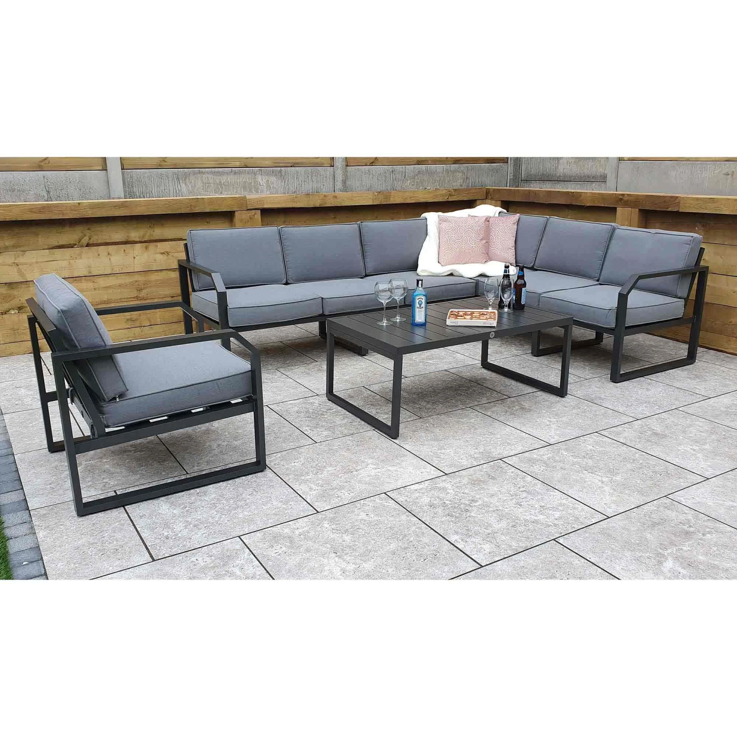 Alarna Grey Aluminium Corner Sofa Set With Single Chair 2 Alarna Grey Aluminium Corner Sofa Set With Single Chair - Image 2