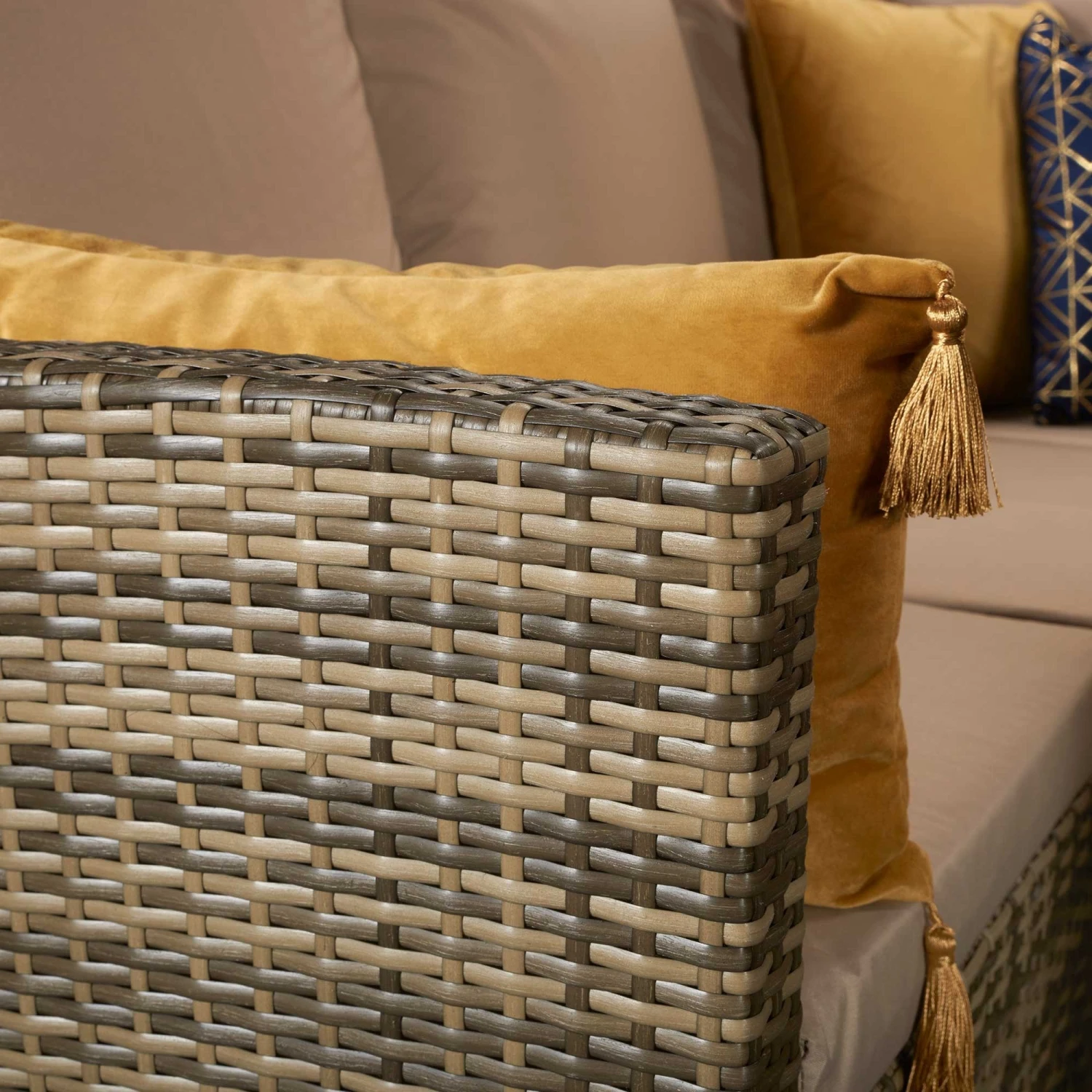 Charlotte Brown Rattan Corner Sofa Dining Set 6 Charlotte Brown Rattan Corner Sofa Dining Set - Image 6