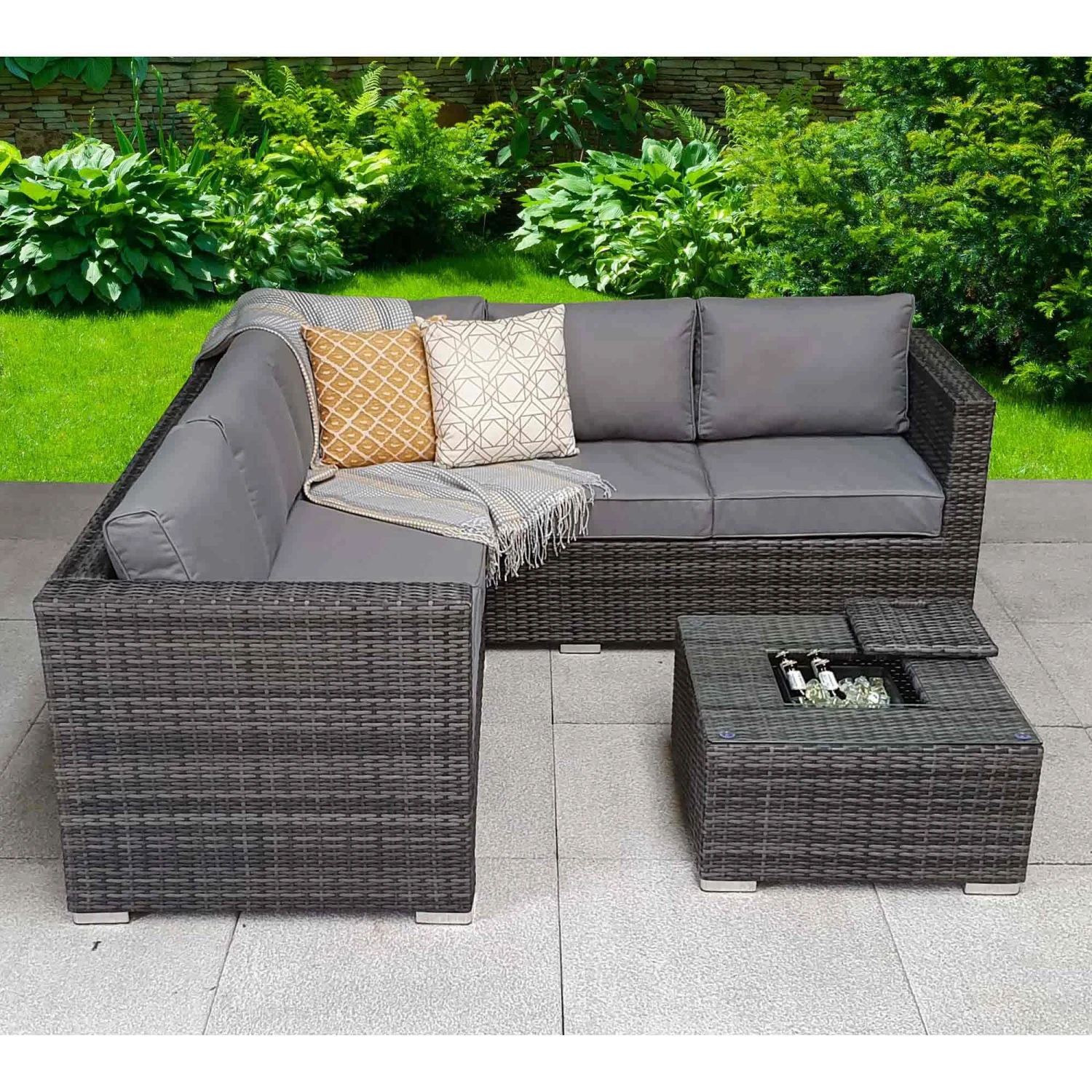 Georgia Grey Rattan Corner Sofa Set With Ice Bucket Coffee Table 1 Georgia Grey Rattan Corner Sofa Set With Ice Bucket Coffee Table