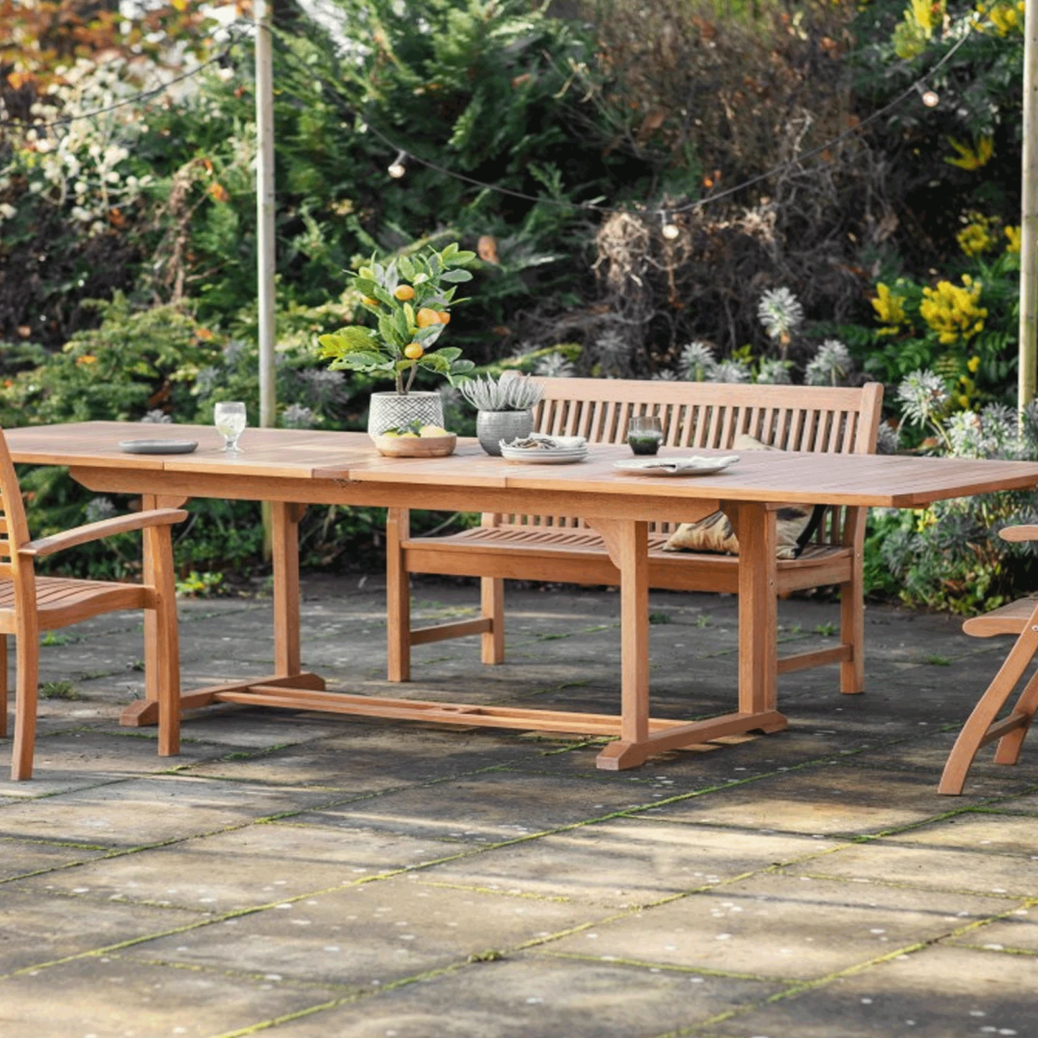 Poro Outdoor Extending Dining Table 1 Poro Outdoor Extending Dining Table