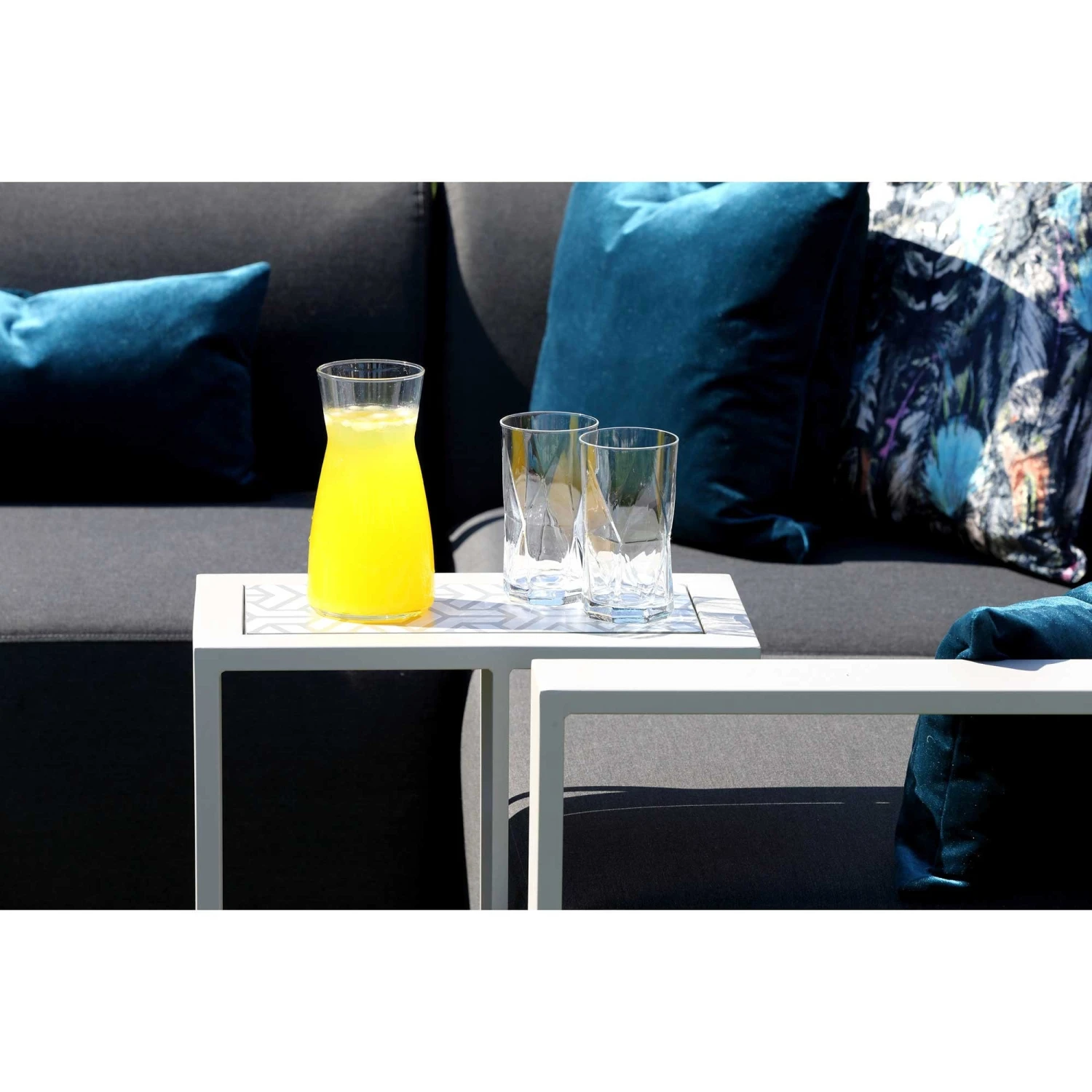 White Patterned Top Outdoor Sofa Table 6 White Patterned Top Outdoor Sofa Table - Image 6